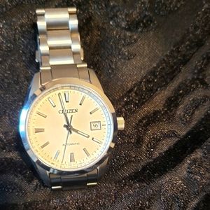 CITIZEN NB1050-59A Automatic watch